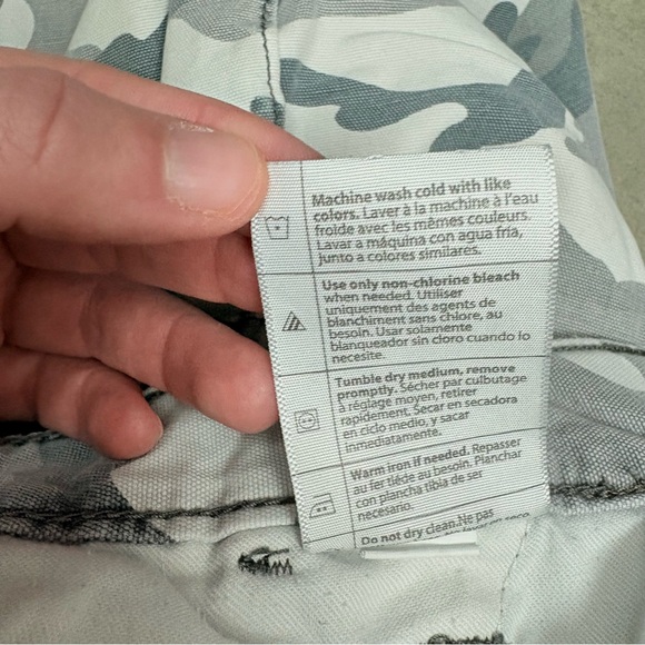 Carhartt Shorts Mens 36 Rugged Cargo Camo Relaxed Fit Military Y2K 100279 - Picture 12 of 12